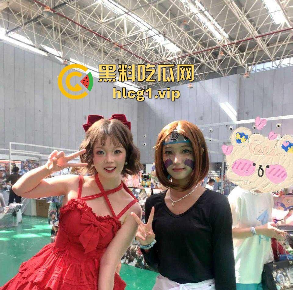 南京新娘出轨门震撼曝光！结婚前夜穿婚纱和前任深入交流，绿了新郎一片草原！-2