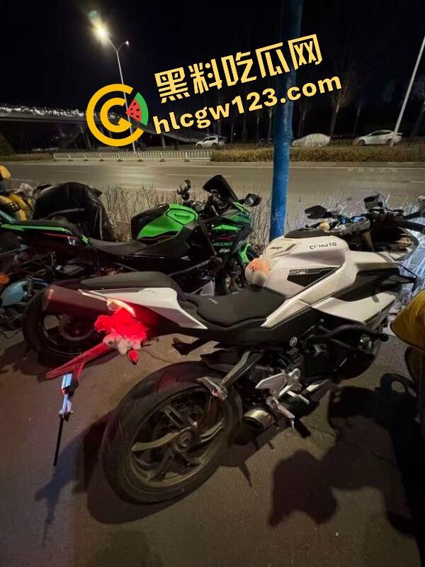 老套路玩不腻，江西老哥约小仙女无套爽完2周内直接中标！说怀孕就怀孕，喜当爹都反应不过来！-13